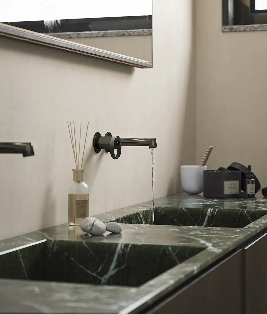 Bagno di design di una villa Corte Achillea con finiture di pregio e materiali naturali